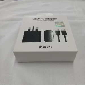 شارژر دیواری25 وات مدل 25w PD به همراه کابل USB-c